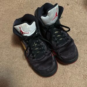 Air Jordan shoes men's size ten